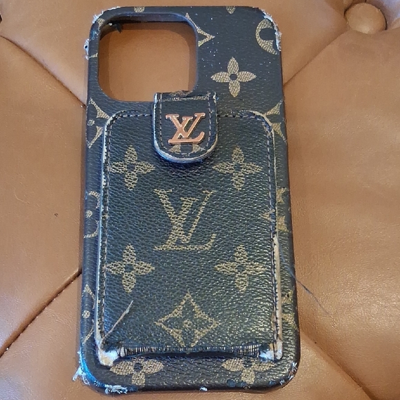 Louis Vuitton Other - LV Designer Phone & Card Case - As IS Project Piece- Rehab